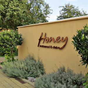 Honey Restaurant & Club